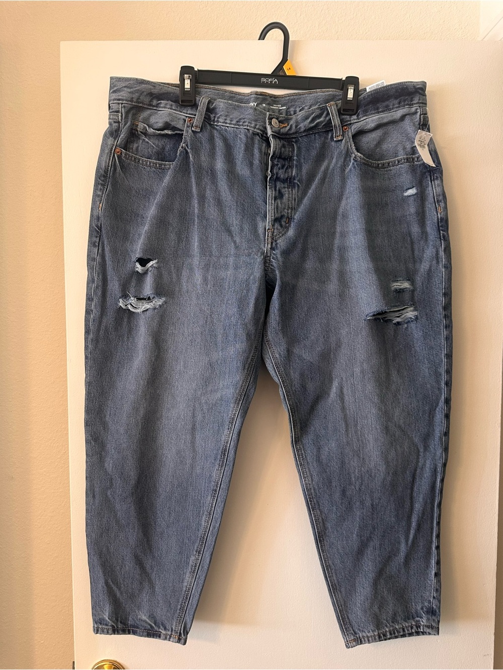 Old Navy Distressed Light Blue Relaxed Men’s Jeans